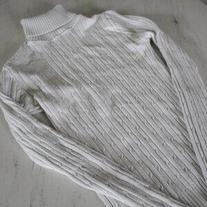 Lulu's White Knit Turtleneck Size M